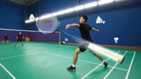 Rekomendasi-Raket-Badminton-dengan-Shaft-Extra-Stiff-untuk-Power-Maksimal